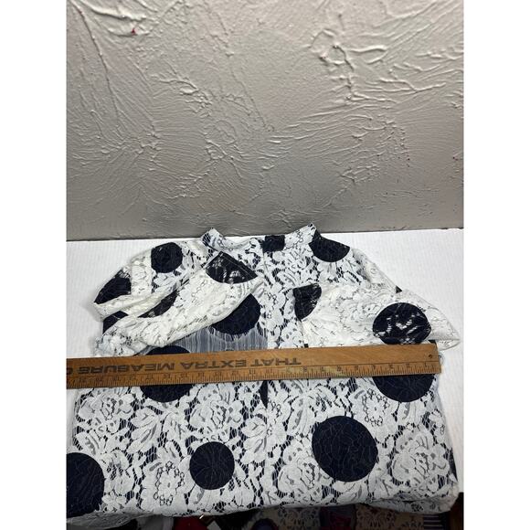 HD in Paris Top Blouse Short  Sleeve Rayon Blend White Navy Tunic Top Size 12 - Picture 5 of 5